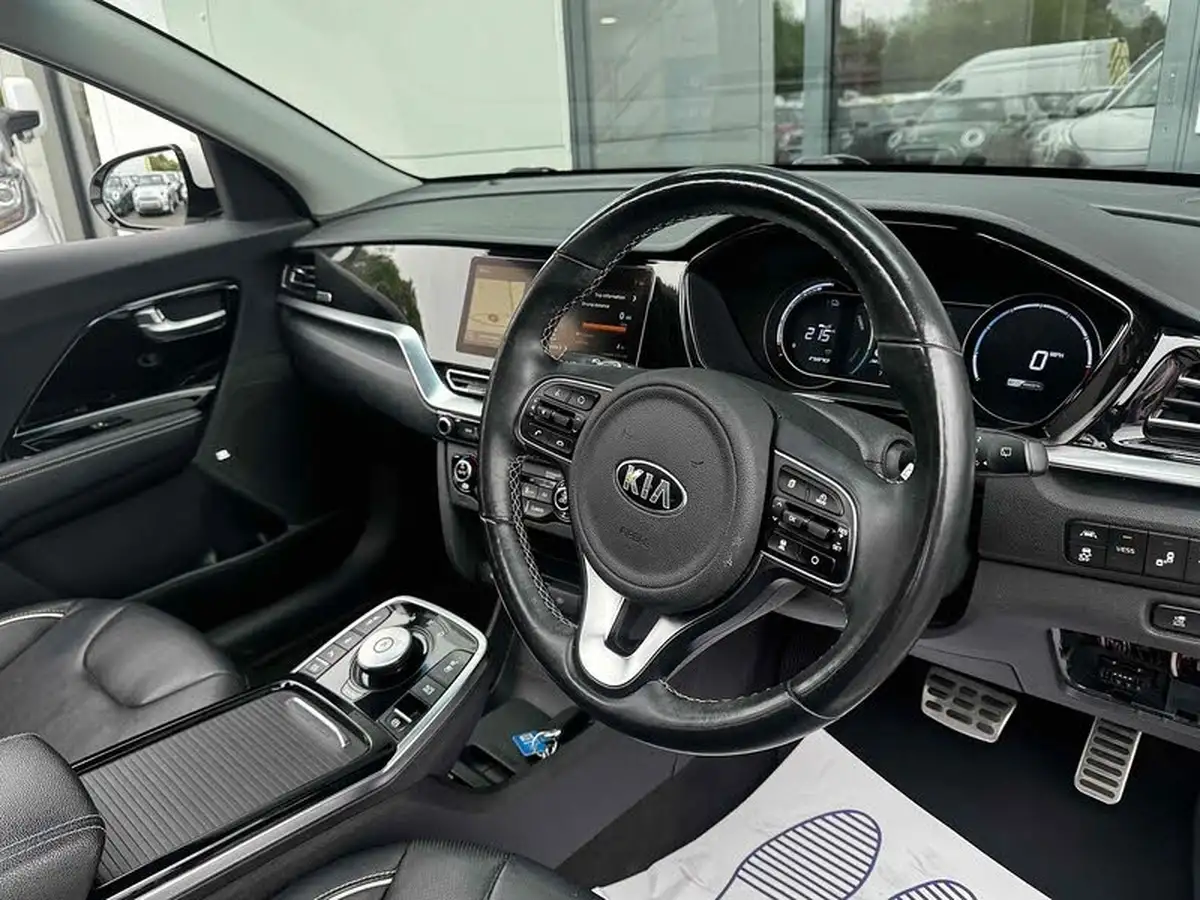 2021-kia-e-niro-ev-4-big-28