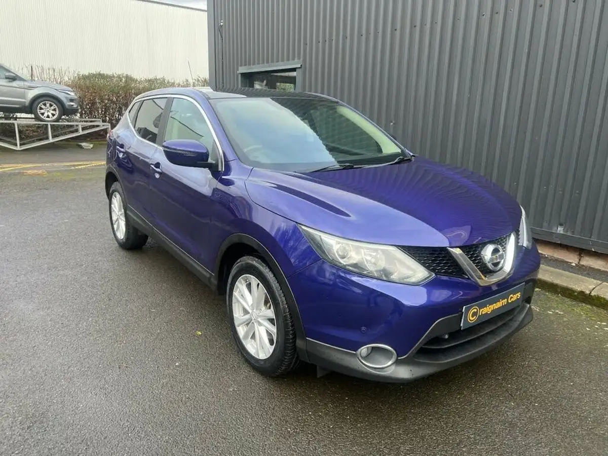 2015-nissan-qashqai-15dci-acenta-big-9