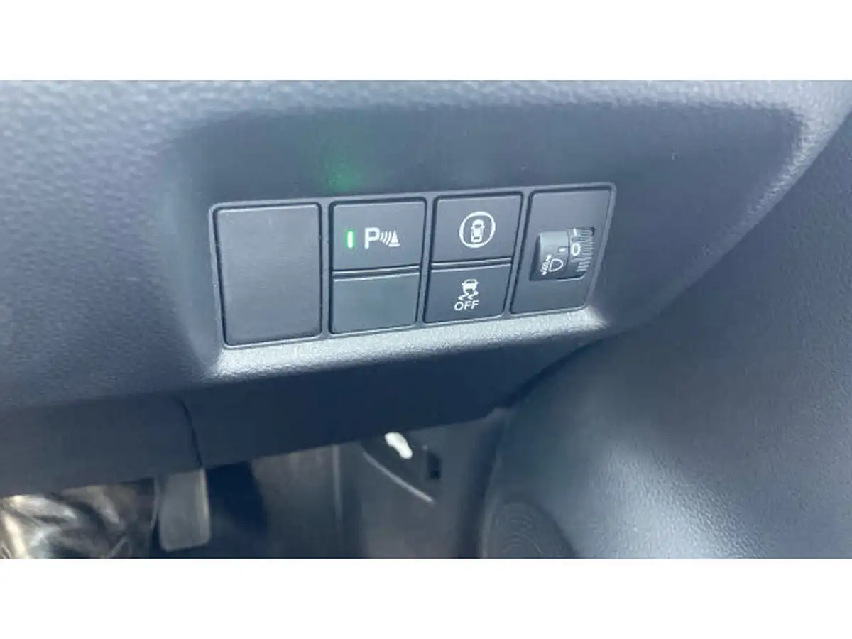 2022-honda-jazz-15-i-mmd-ex-107ps-big-30