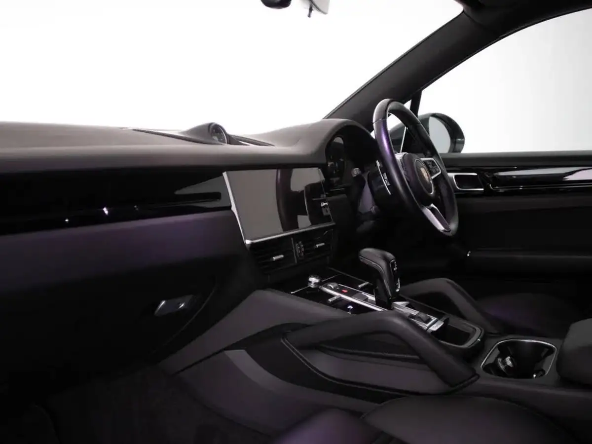 2021-porsche-cayenne-30-v6-e-hybrid-462ps-station-wagon-big-46