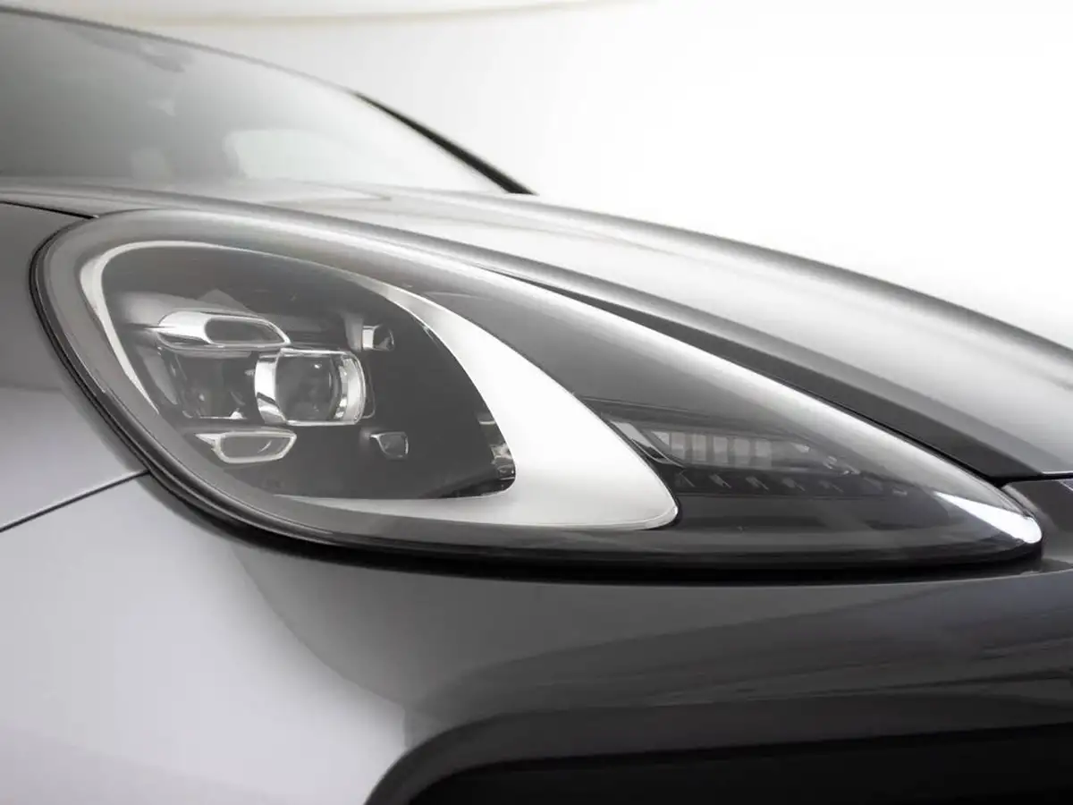 2021-porsche-cayenne-30-v6-e-hybrid-462ps-station-wagon-big-18