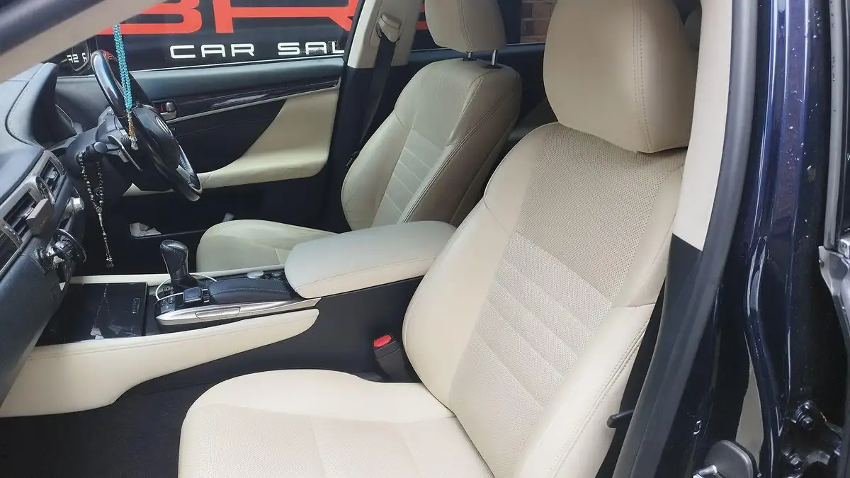 2017-lexus-gs-300h-25-luxury-big-9