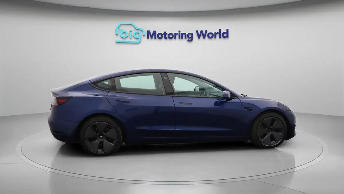 2021-tesla-model-3-e-long-range-4x4-big-8