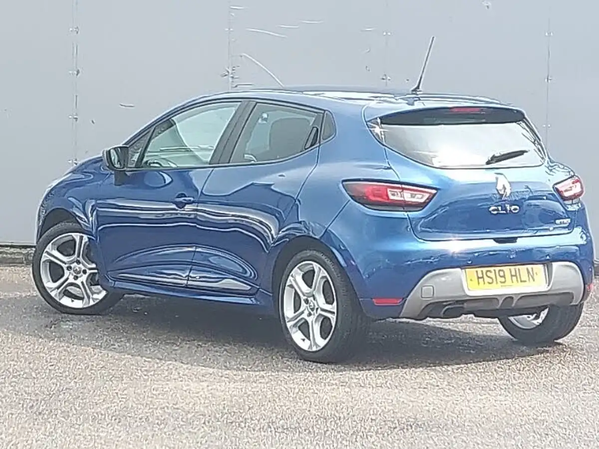 2019-renault-clio-09-tce-gt-line-big-1