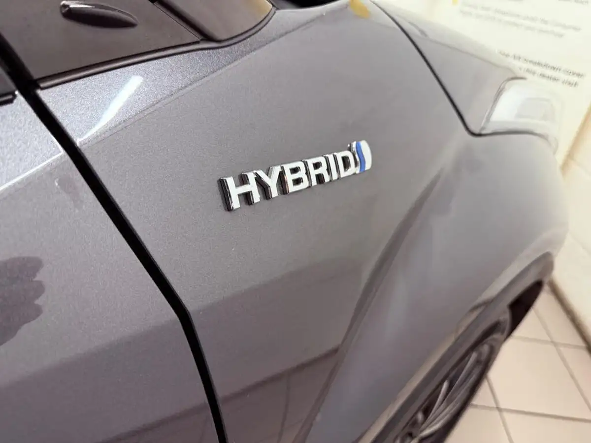 2017-toyota-c-hr-18-vvt-i-excel-big-42