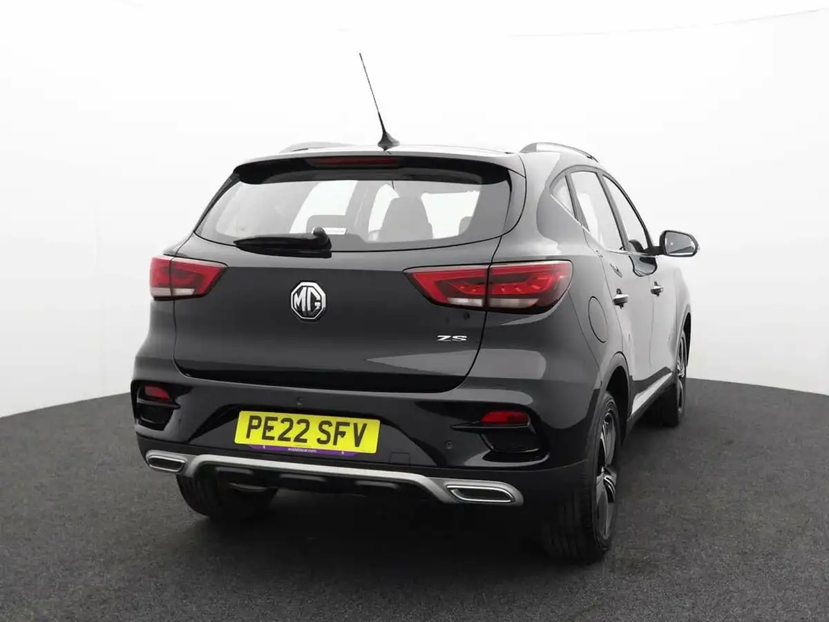 2022-mg-zs-suv-10t-gdi-excite-big-4