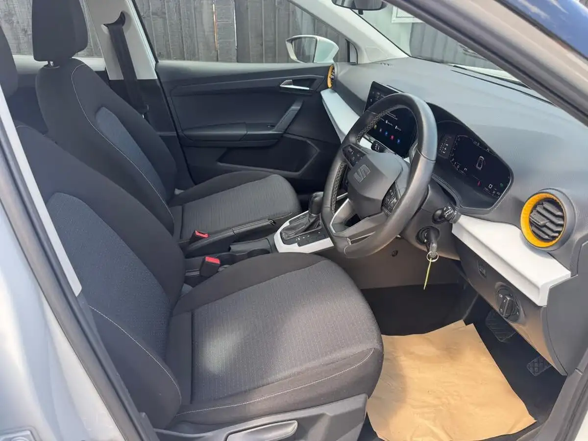 2023-seat-arona-10-tsi-se-technology-big-19
