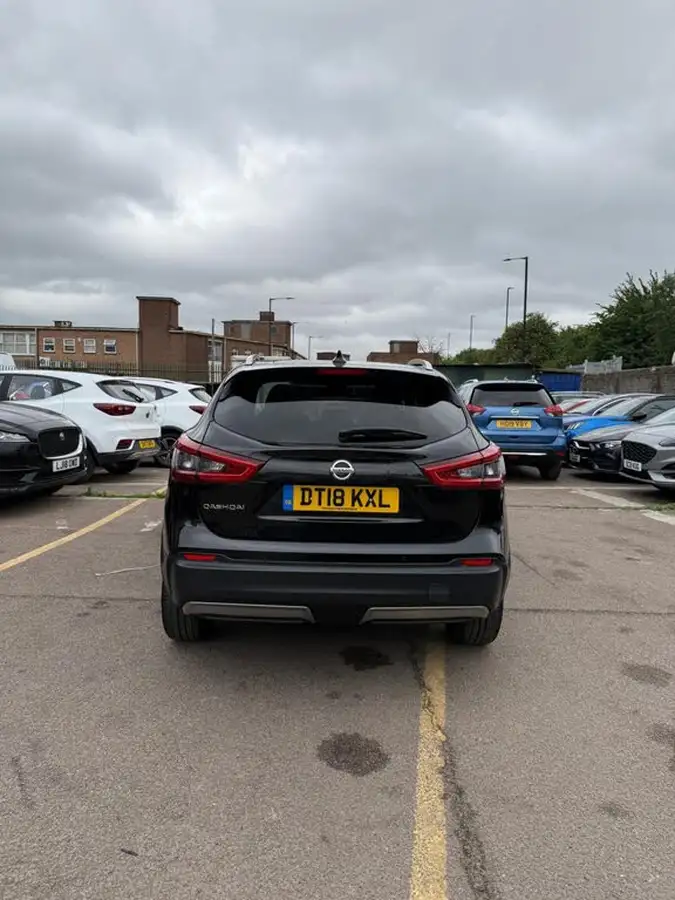 2018-nissan-qashqai-12-dig-t-n-connecta-big-3