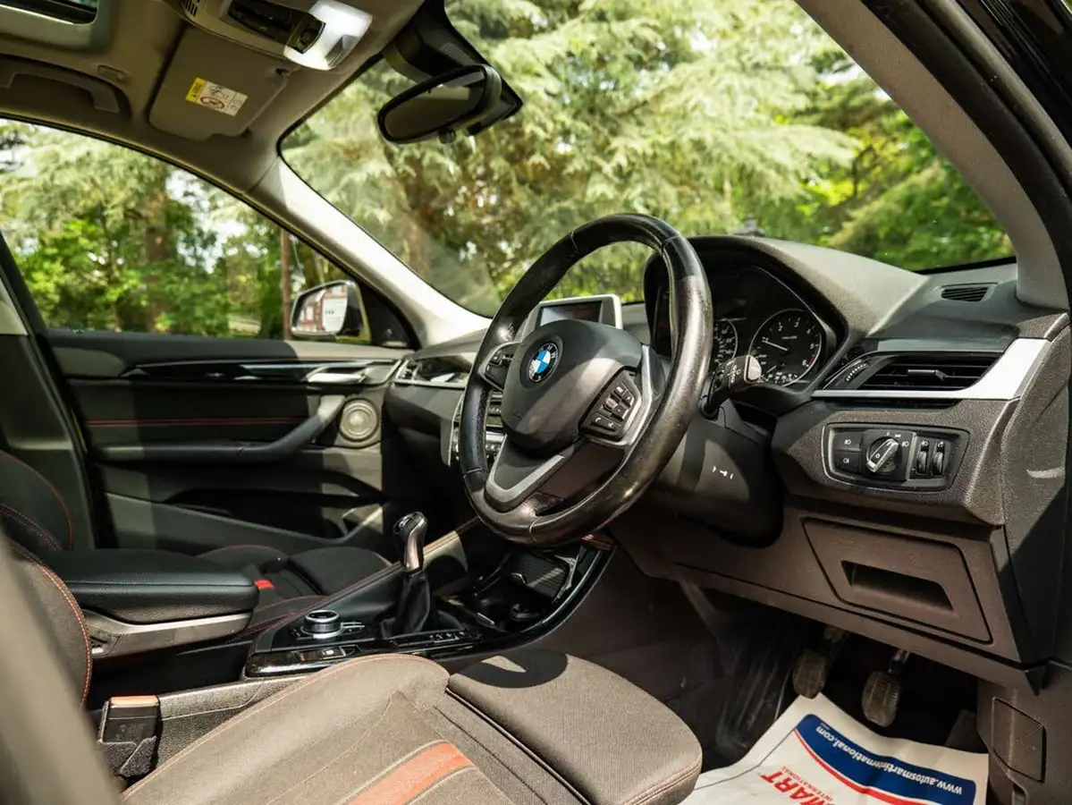 2016-bmw-x1-20td-sdrive18d-sport-ss-big-9