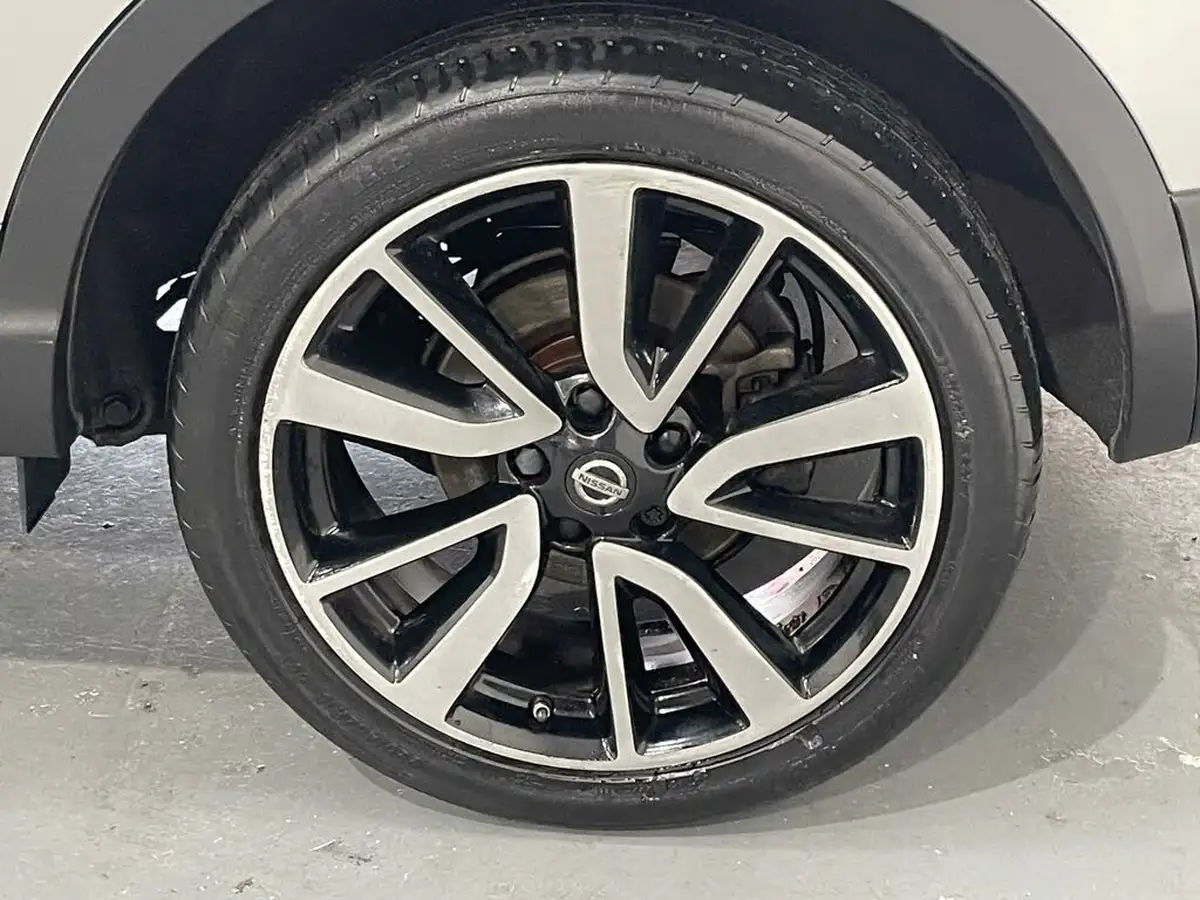 2016-nissan-qashqai-16dci-tekna-xtronic-cvt-big-26