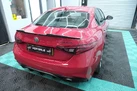 2017-alfa-romeo-giulia-20-veloce-small-15