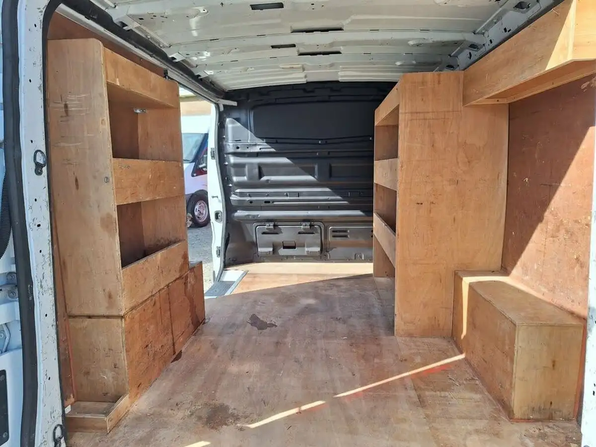 2019-nissan-nv300-16dci-tekna-l1h1-120ps-10t-panel-van-big-7