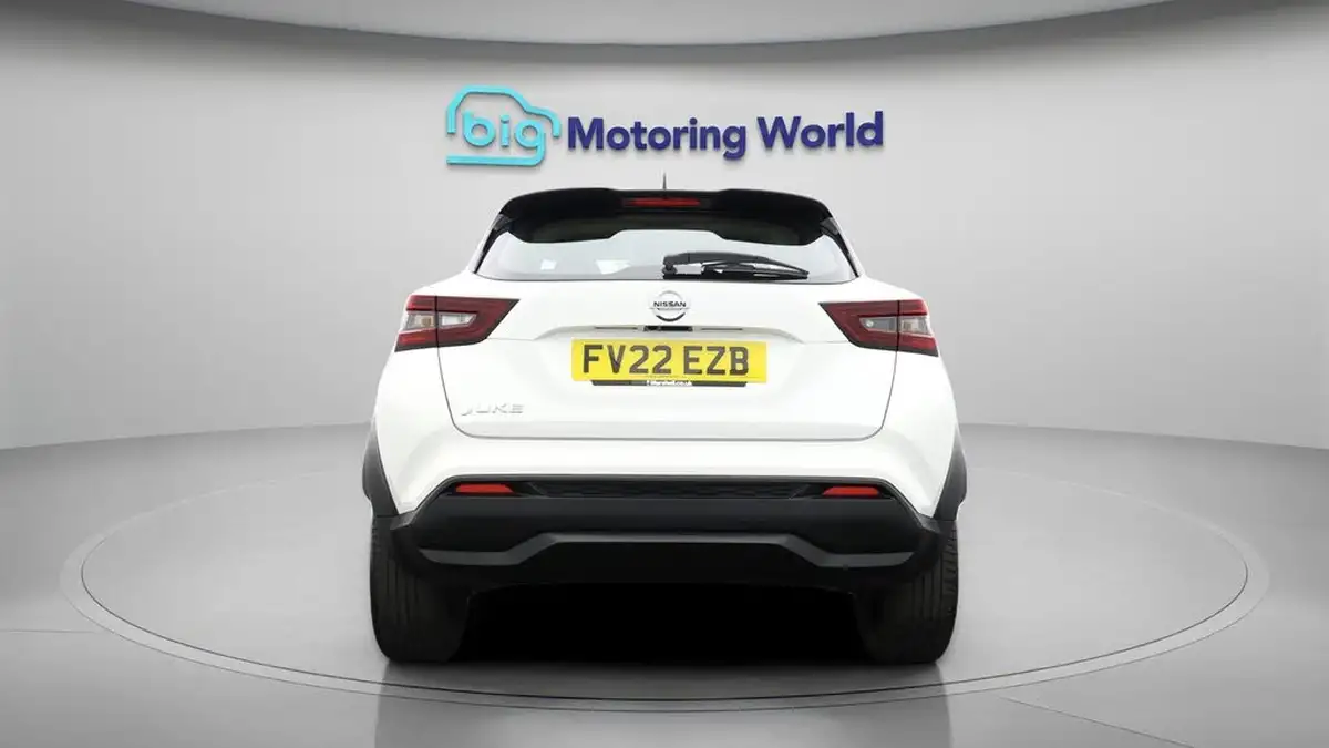 2022-nissan-juke-10-dig-t-acenta-big-6