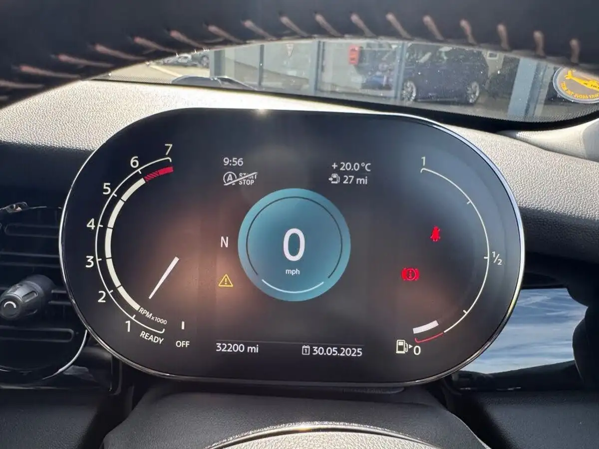 2022-mini-cooper-15-cooper-sport-hatchback-3d-big-35