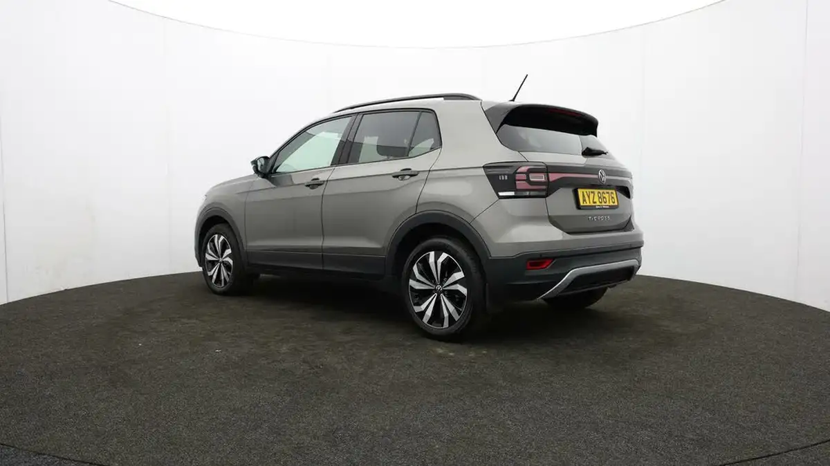2021-volkswagen-t-cross-10-tsi-se-110ps-big-77
