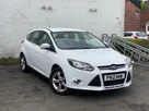 2012-ford-focus-16-zetec-ti-vct-125ps-hatchback-small-1