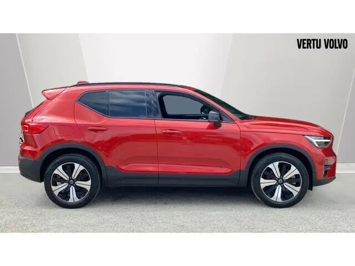 2023-volvo-xc40-15-t5-ultimate-bright-big-2