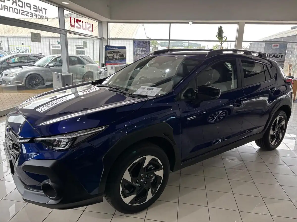 2025-subaru-crosstrek-20i-e-boxer-touring-big-4