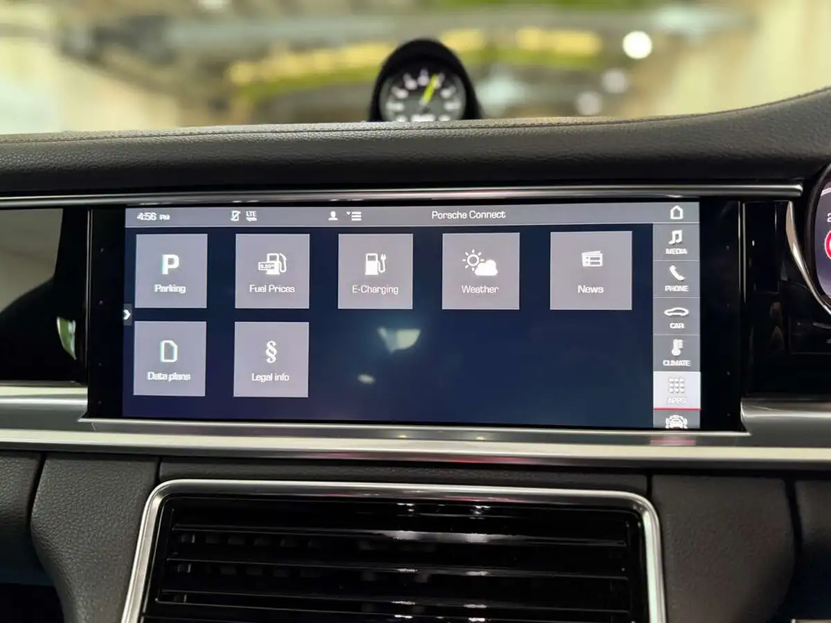 2018-porsche-panamera-29-v6-4-e-hybrid-sport-turismo-big-61