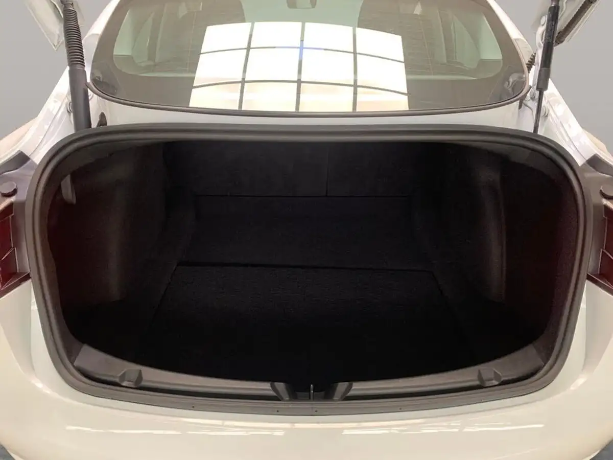 2021-tesla-model-3-e-long-range-4x4-big-42