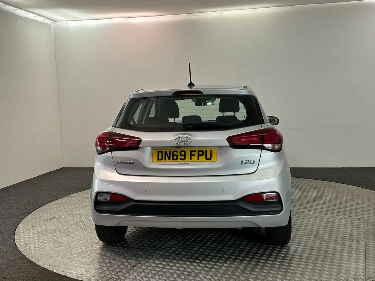 2019-hyundai-i20-12-se-mpi-hatchback-5d-big-8