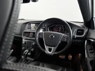 2019-volvo-v40-15-t2-r-design-edition-small-18
