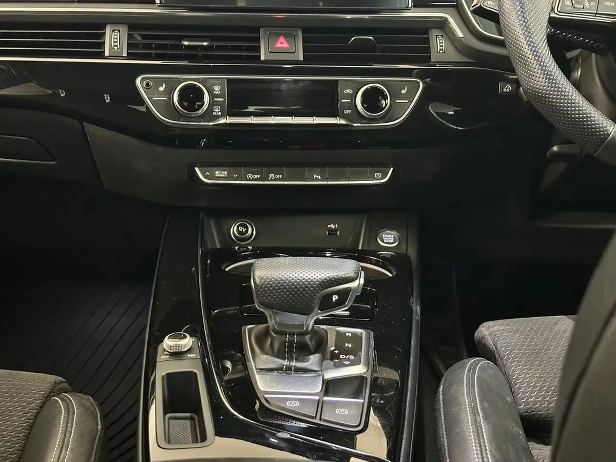 2020-audi-a4-20-35-tdi-black-edition-big-15