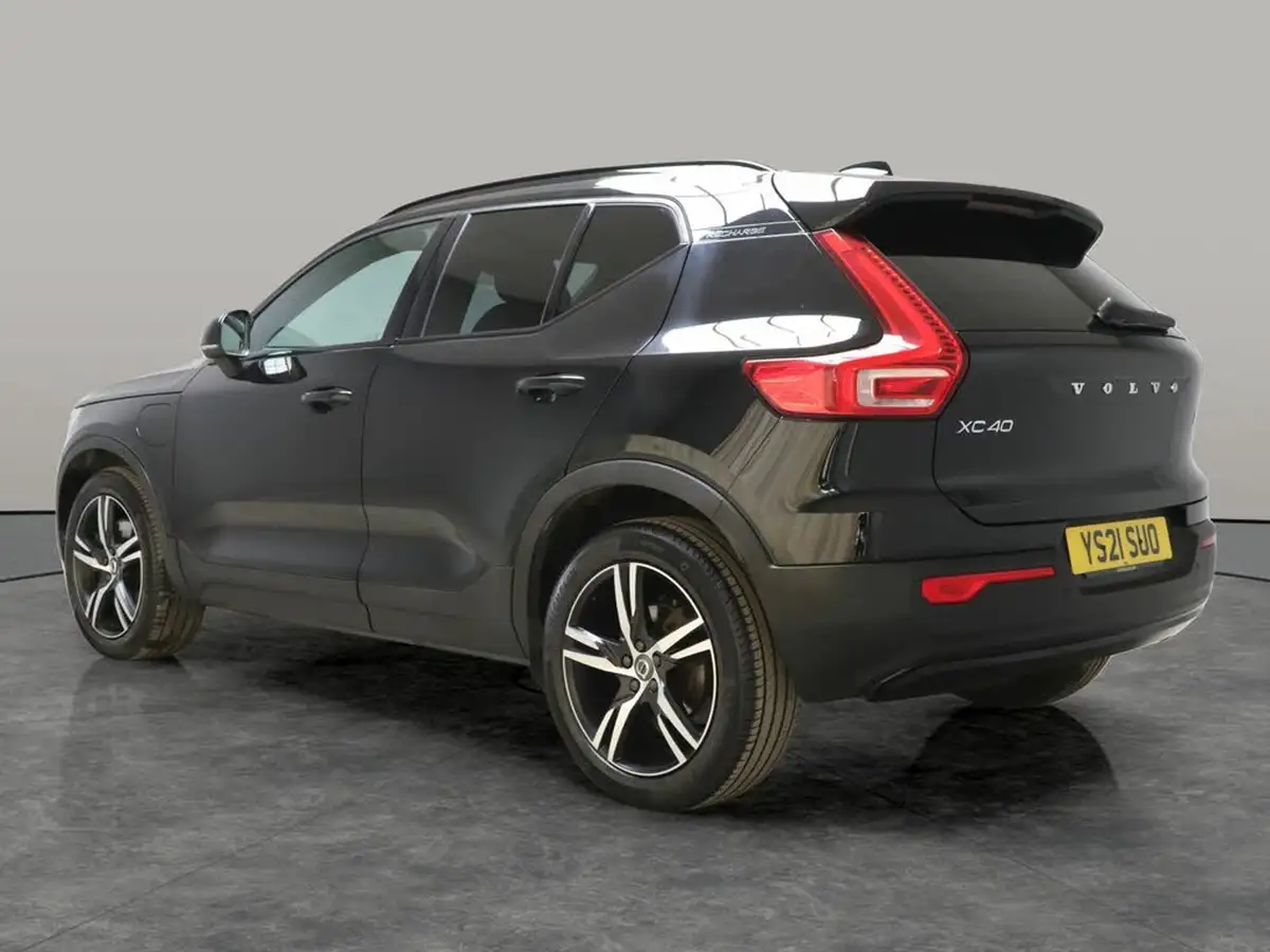2021-volvo-xc40-15-t4-r-design-208bhp-big-15