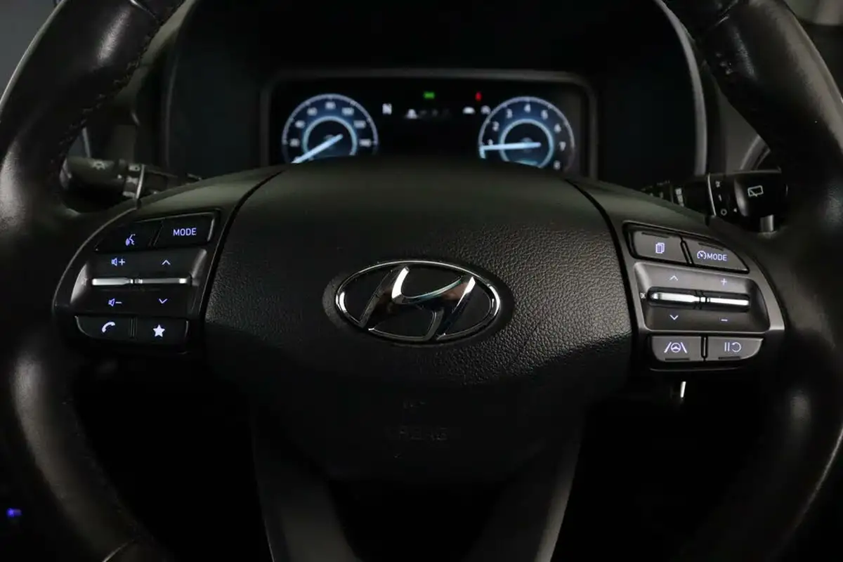 2022-hyundai-kona-10-t-gdi-se-connect-big-18