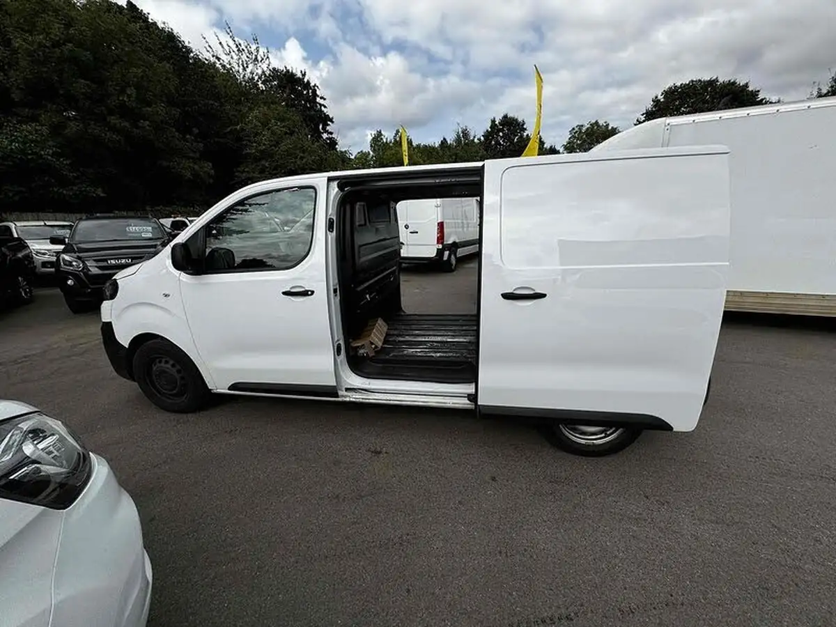 2022-citroen-dispatch-20bluehdi-enterprise-pro-m-1400-big-13