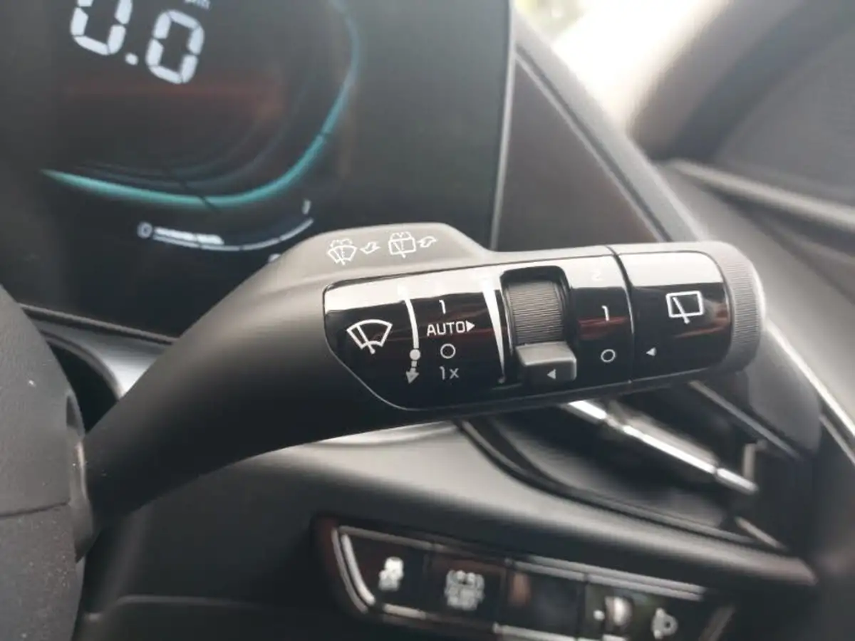 2024-kia-niro-16-gdi-127bhp-hev-132kwh-big-16