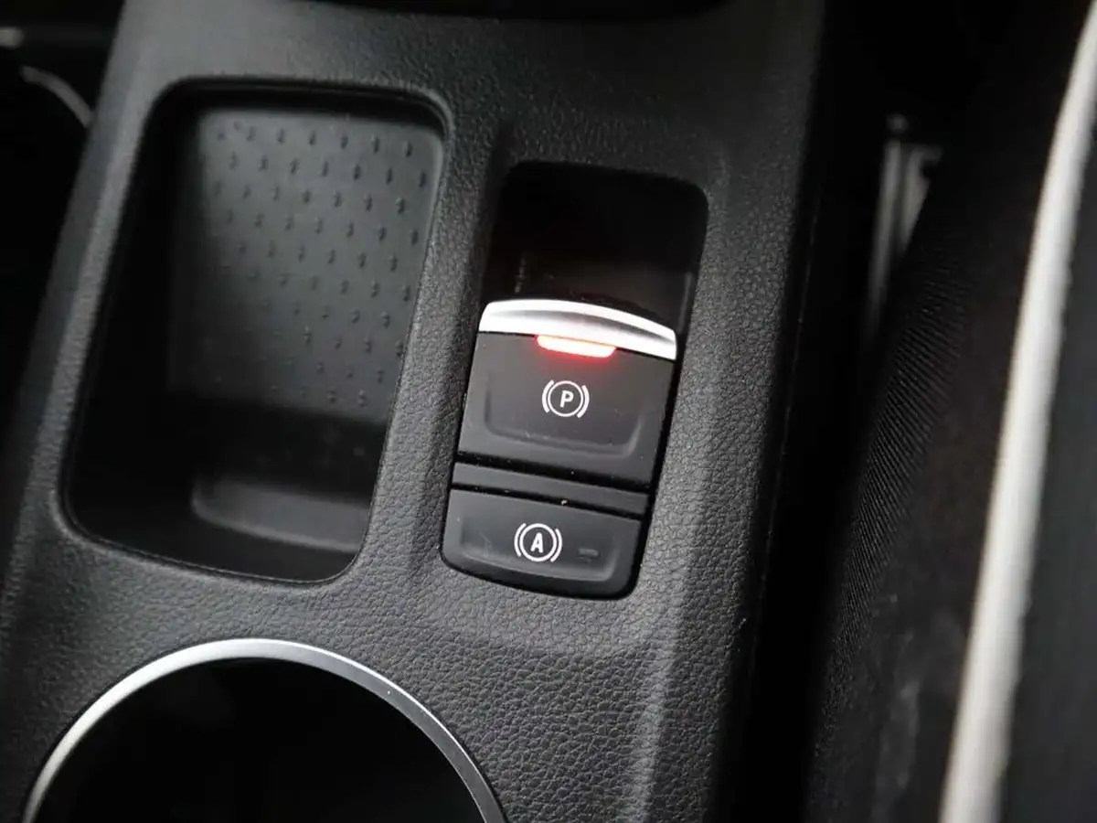 2023-renault-captur-16-techno-145ps-full-big-29