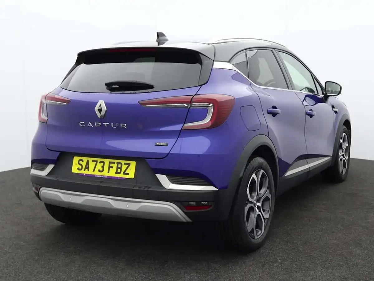 2023-renault-captur-16-techno-145ps-full-big-5