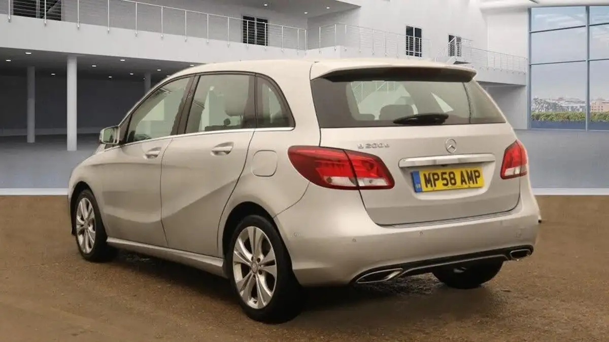 2017-mercedes-benz-b-class-21d-b200-sport-executive-7g-dct-big-2