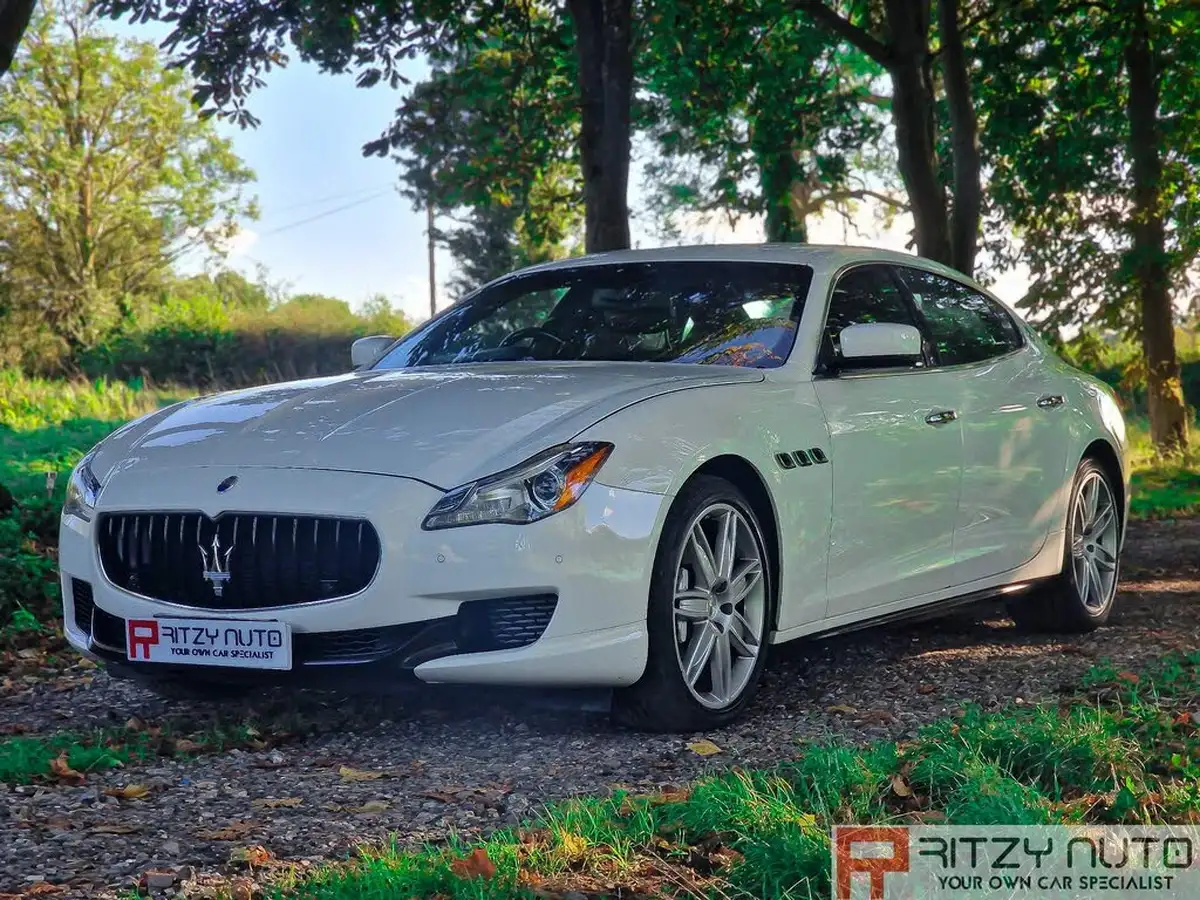 2016-maserati-quattroporte-30td-big-0