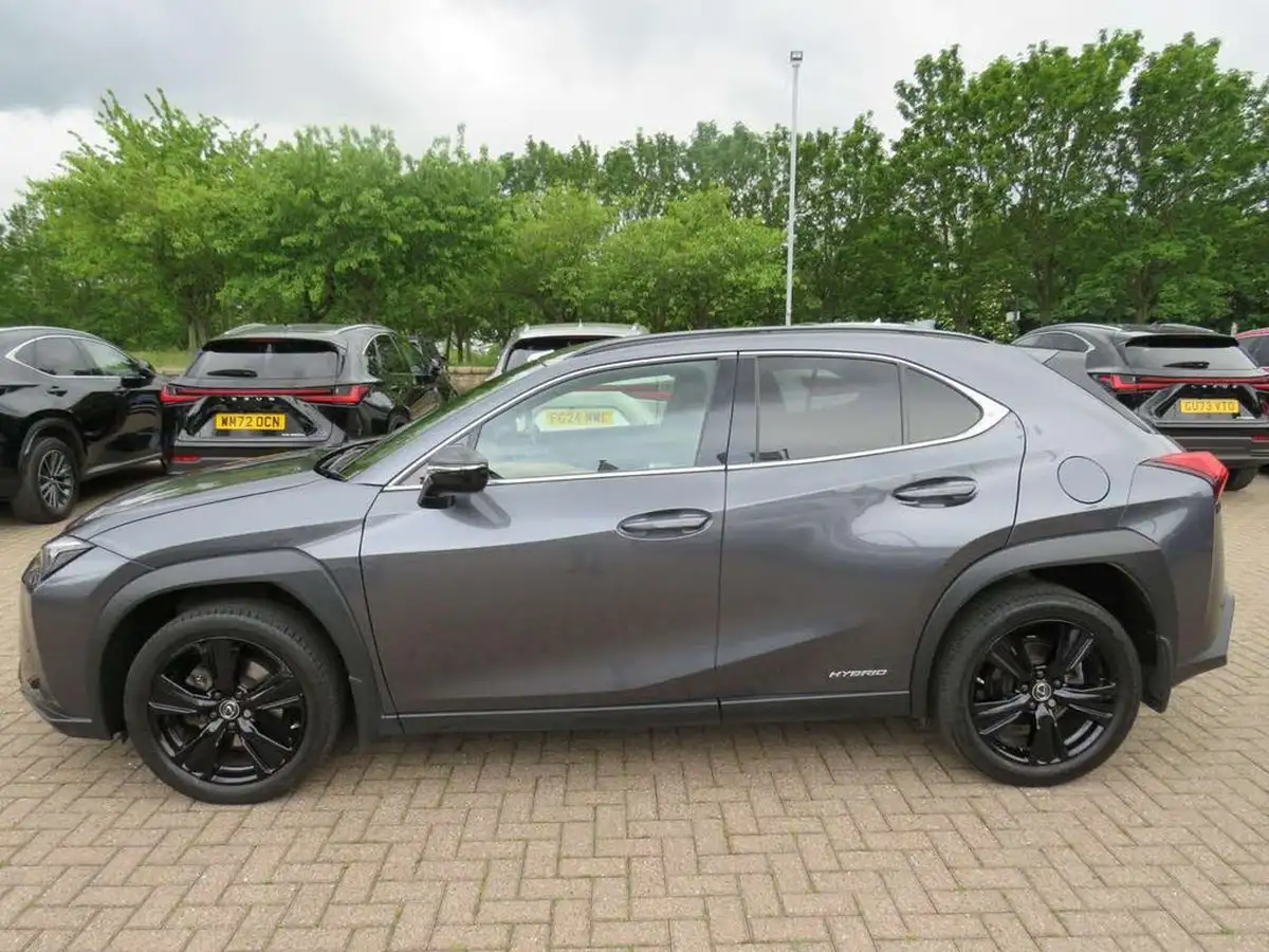 2022-lexus-ux-250h-20-ux-184bhp-premium-plus-pack-big-7