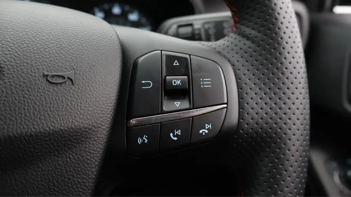 2022-ford-focus-10t-st-line-155ps-hybrid-mhev-hatchback-big-27