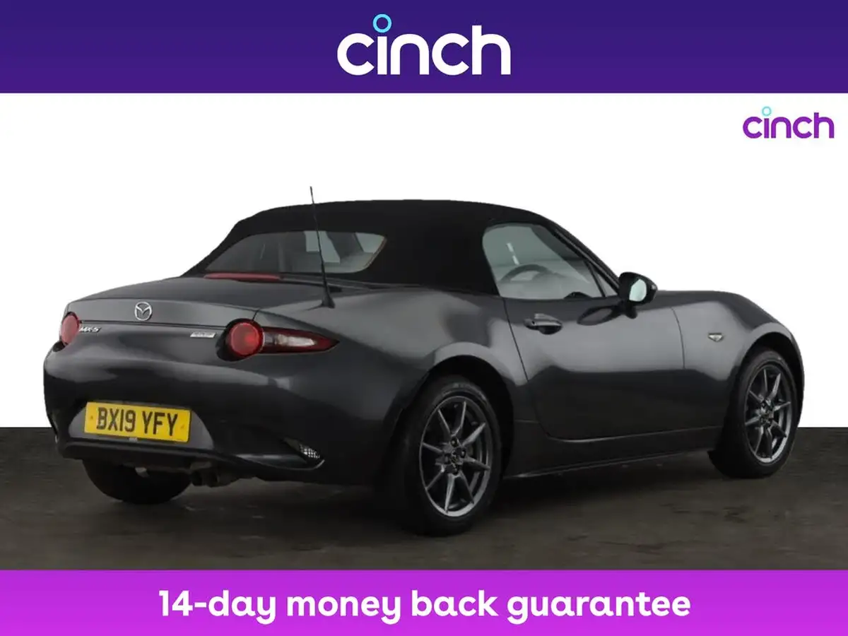 2019-mazda-mx-5-15-se-big-8