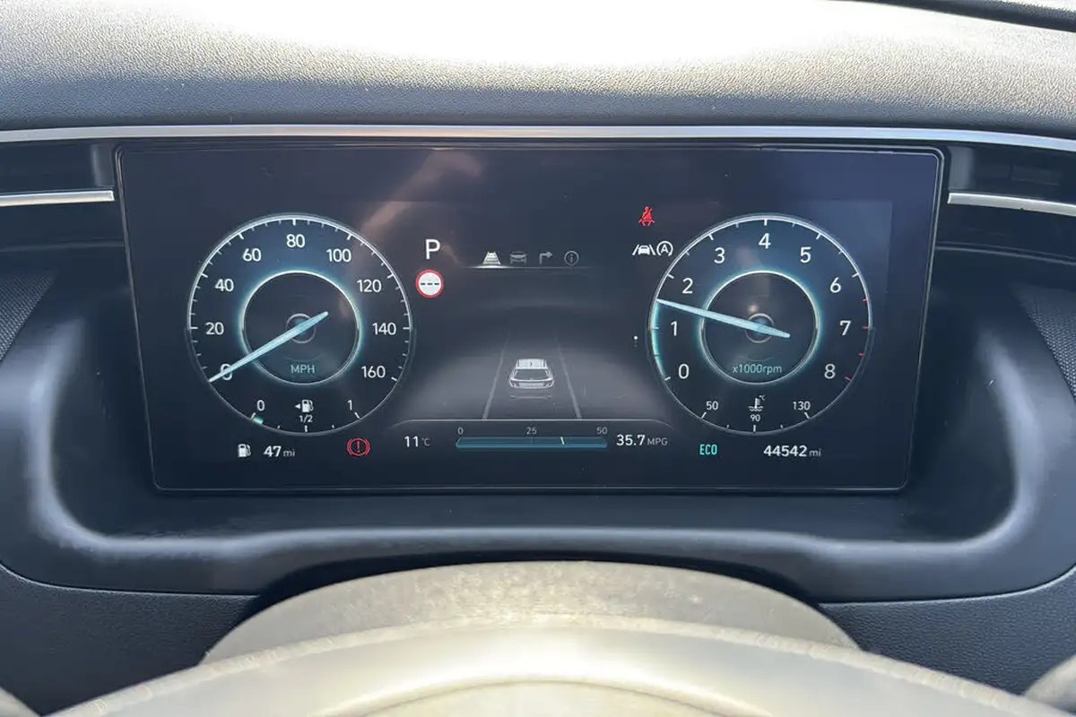 2023-hyundai-tucson-16-t-gdi-premium-150ps-48-volt-mhev-dct-big-12