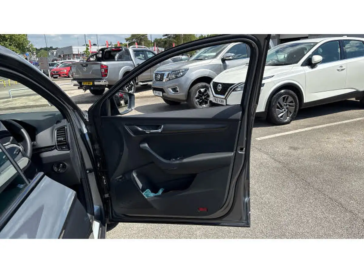 2024-skoda-karoq-15-tsi-sportline-dsg-big-18