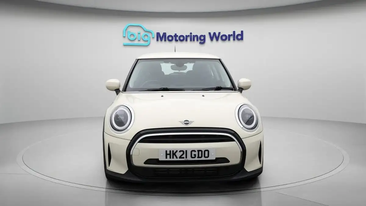 2021-mini-cooper-15-one-classic-3d-big-2