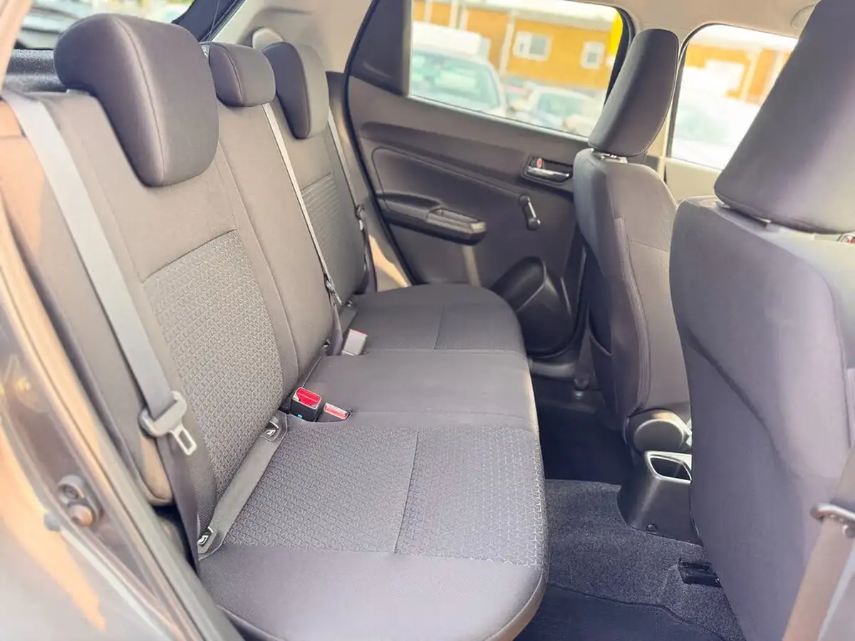 2022-suzuki-swift-12-dualjet-sz-l-big-36