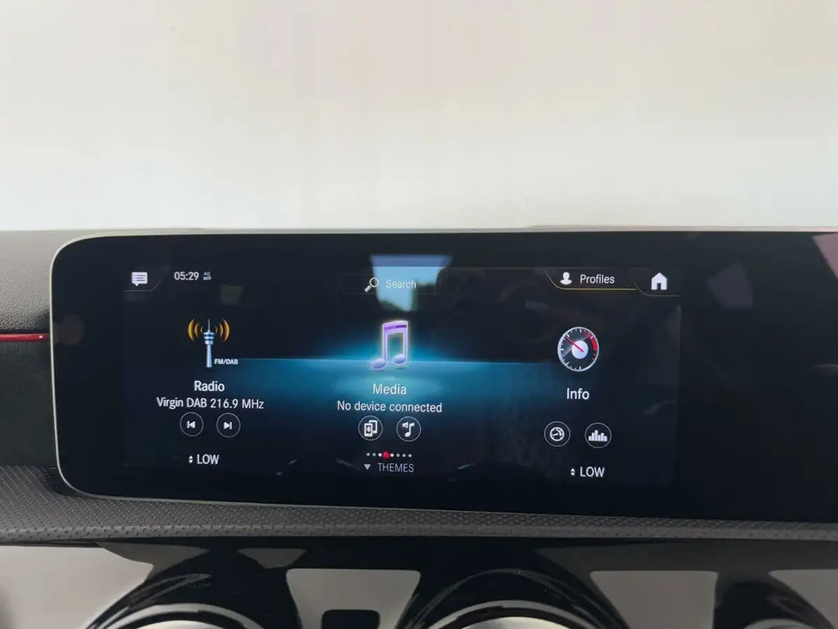 2020-mercedes-benz-a-class-13-a180-amg-line-executive-hatchback-5d-7g-dct-big-35