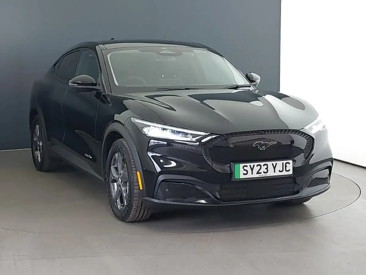2023-ford-mustang-mach-e-e-standard-range-big-0