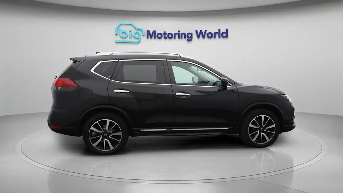 2021-nissan-x-trail-13-dig-t-tekna-158ps-5-seat-big-8