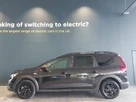 2024-dacia-jogger-16-tce-extreme-small-3