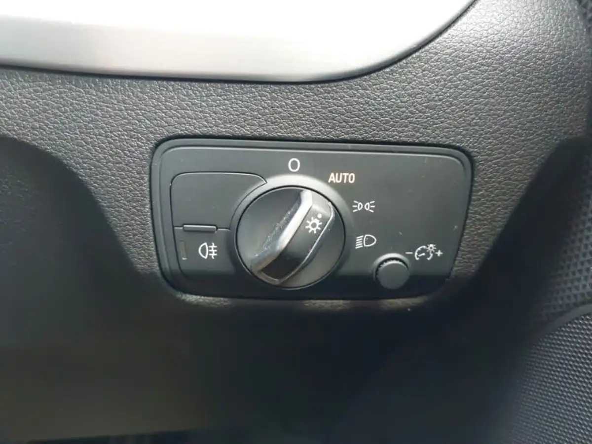 2023-audi-q2-15-35-tfsi-s-line-tronic-big-12