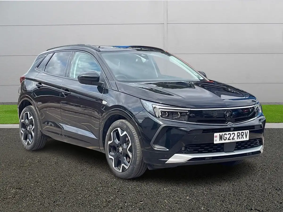 2022-vauxhall-grandland-12-ultimate-big-0