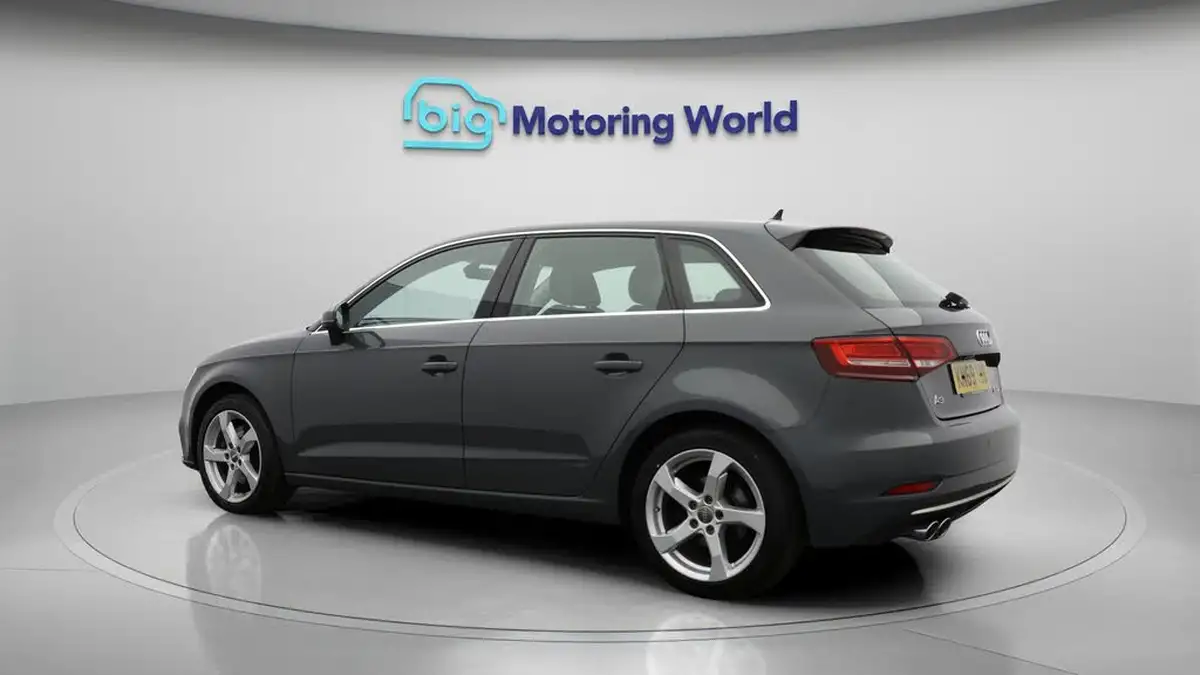 2019-audi-a3-20-35-tdi-sportback-5d-s-tronic-big-5