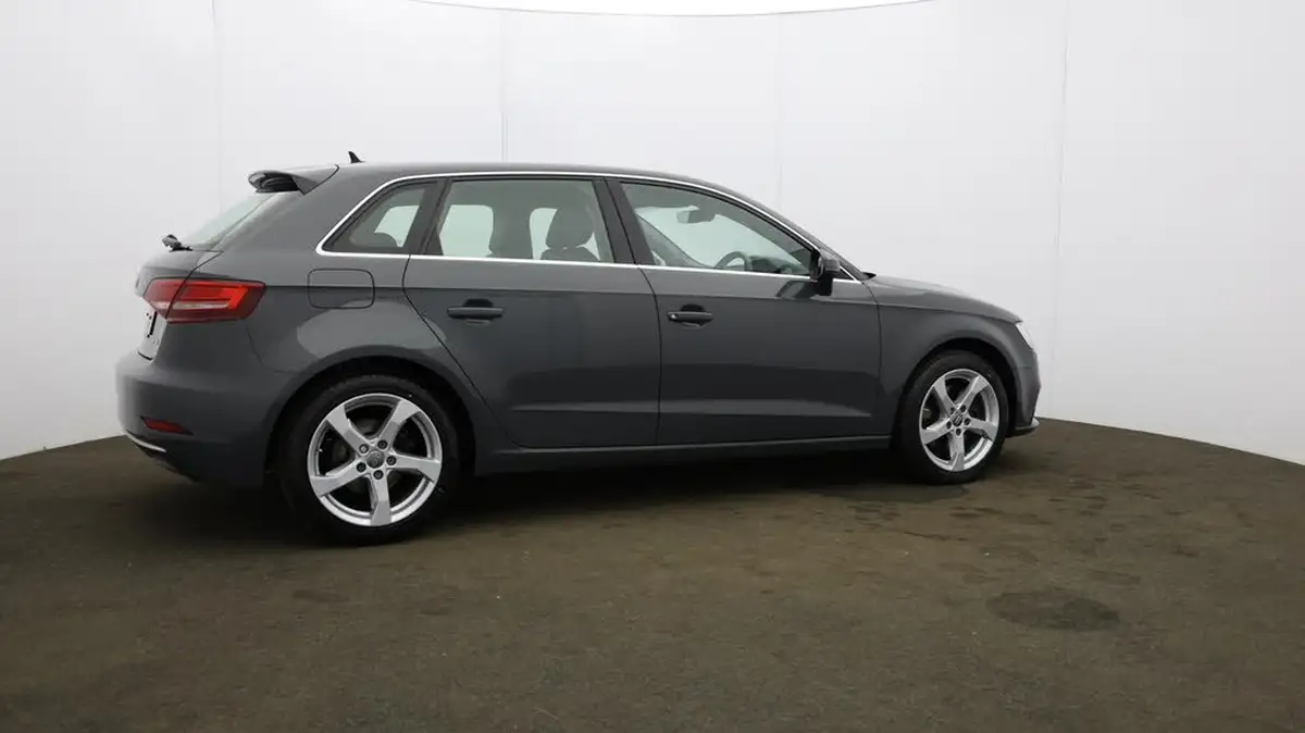 2019-audi-a3-20-35-tdi-sportback-5d-s-tronic-big-57